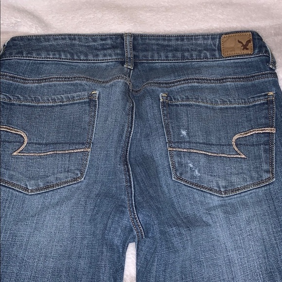 American Eagle Medium Wash Skinny Stretch Jeans - Picture 7 of 8